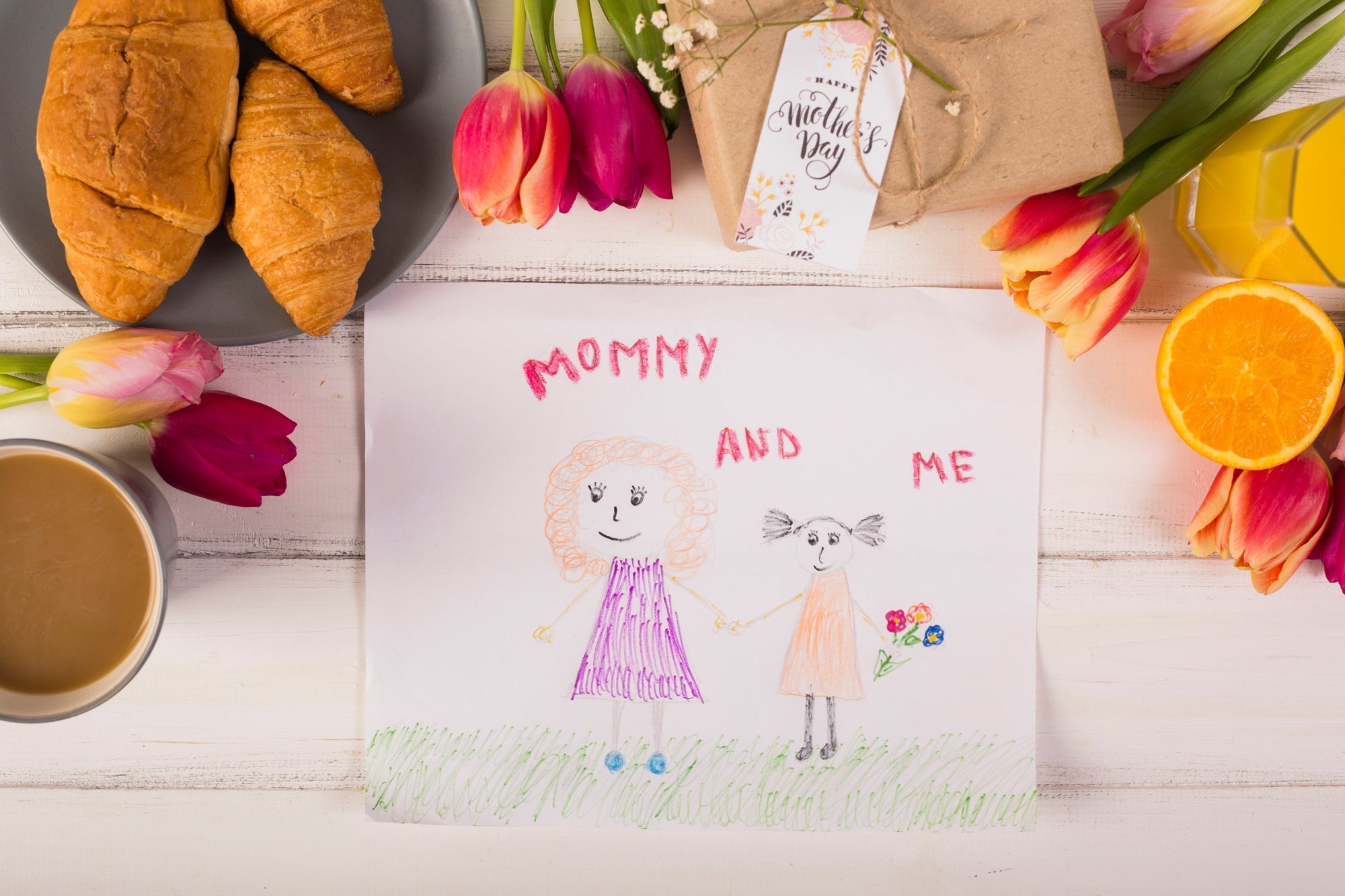 Dessin d'un enfant pour la fête des mères
