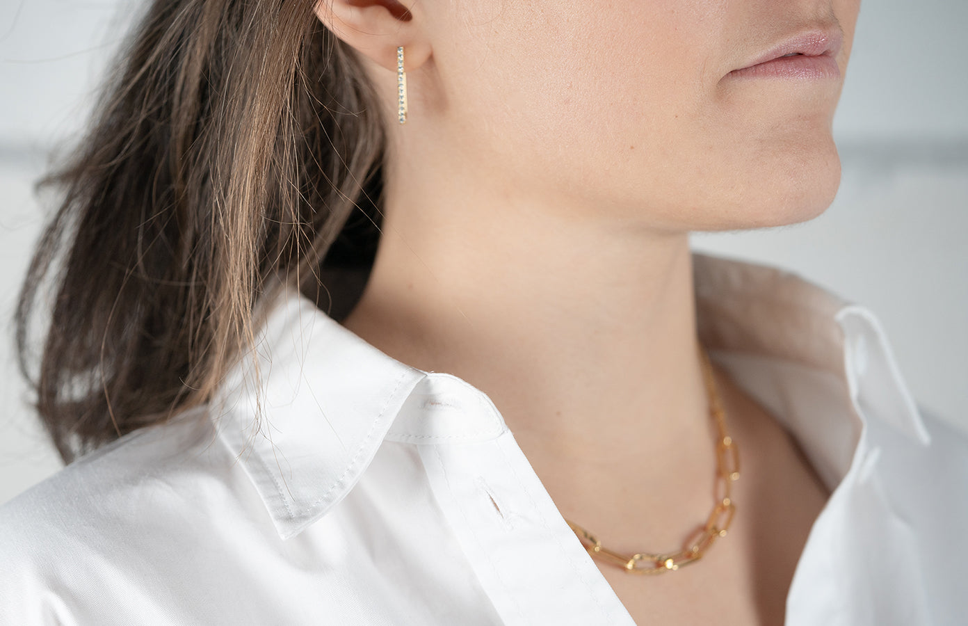 Magnifique ensemble d'une paire de boucles d'oreilles et d'un collier en argent 925