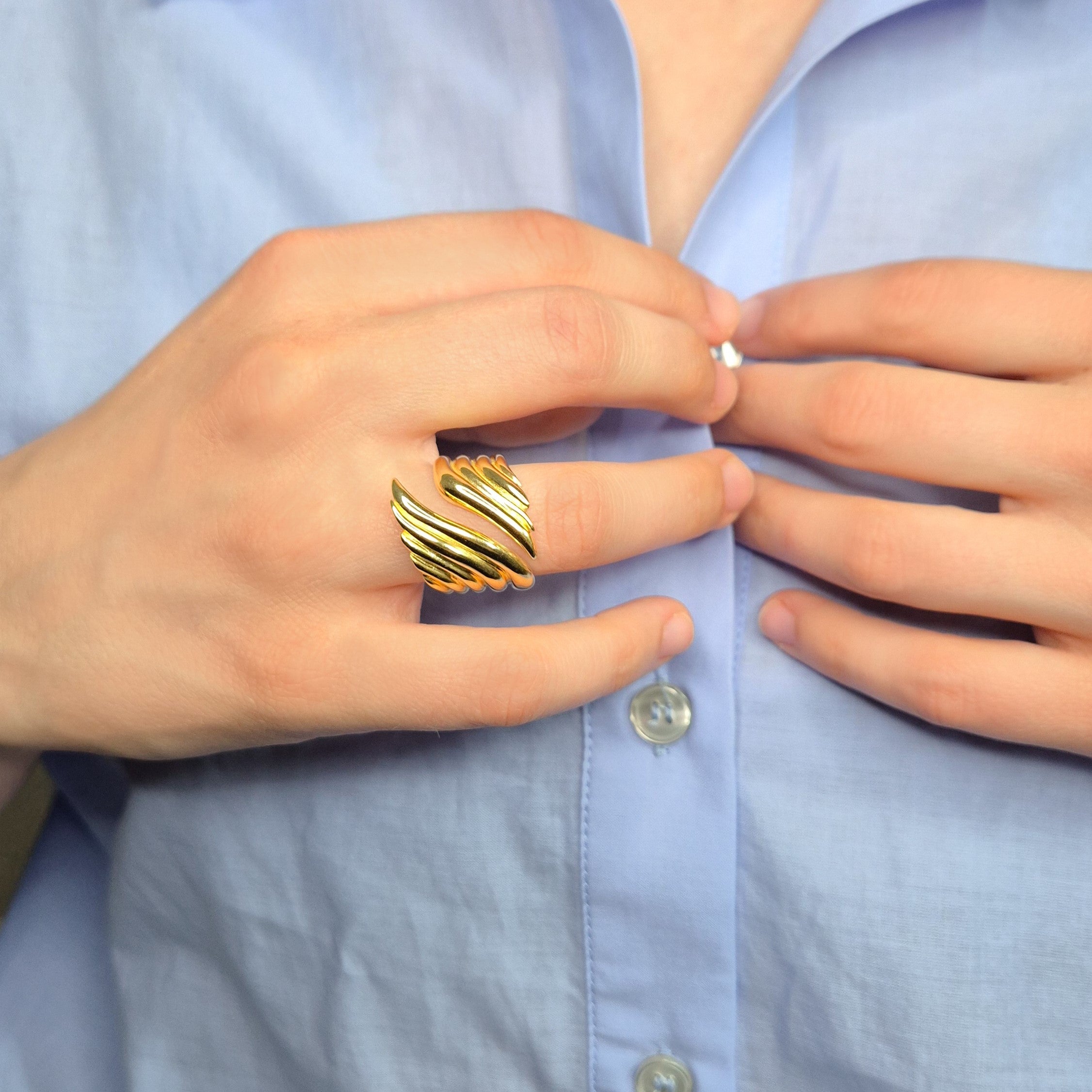 Bague femme aile d'ange en or jaune