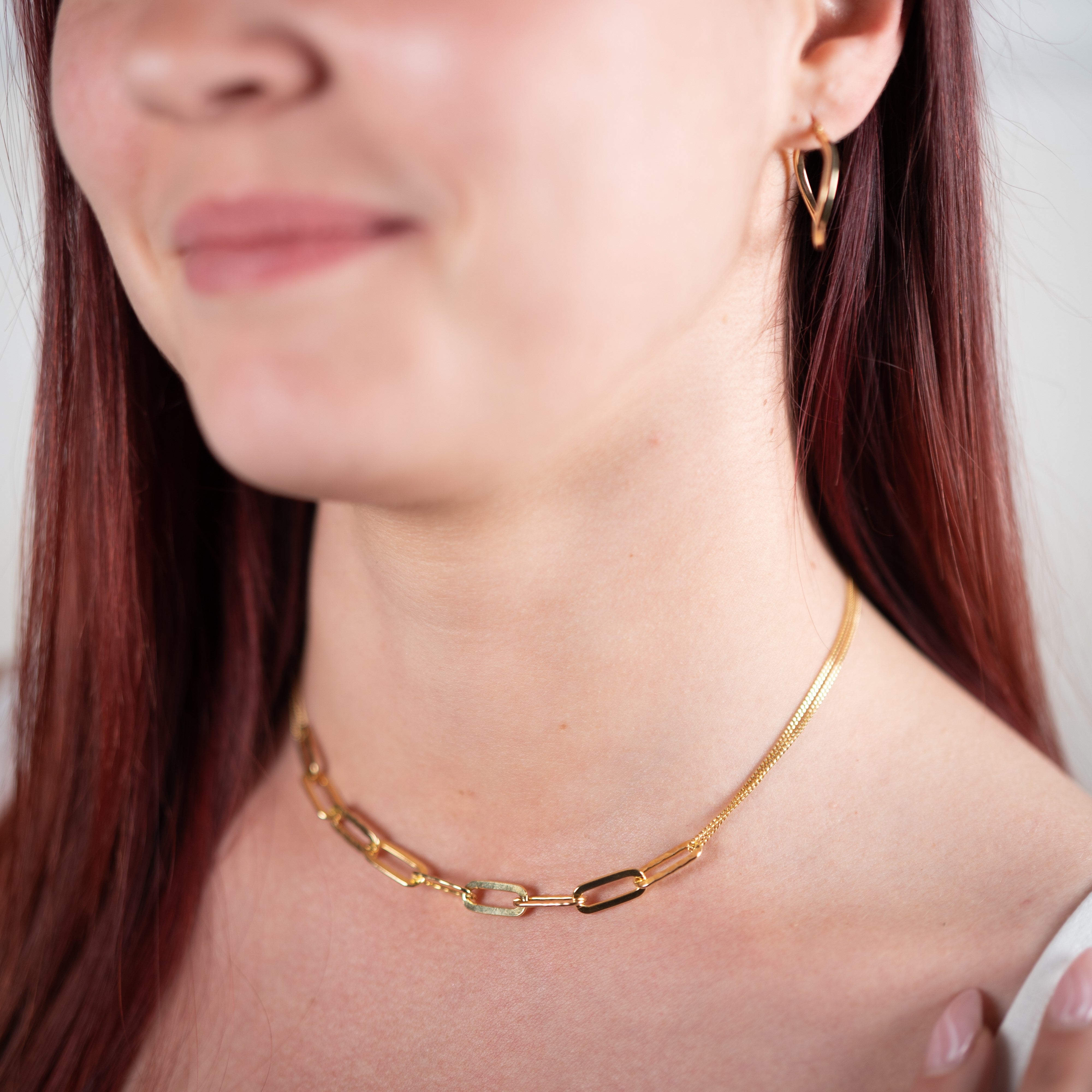 Collier maillon en argent 925 plaqué or jaune avec des boucles d'oreilles créoles