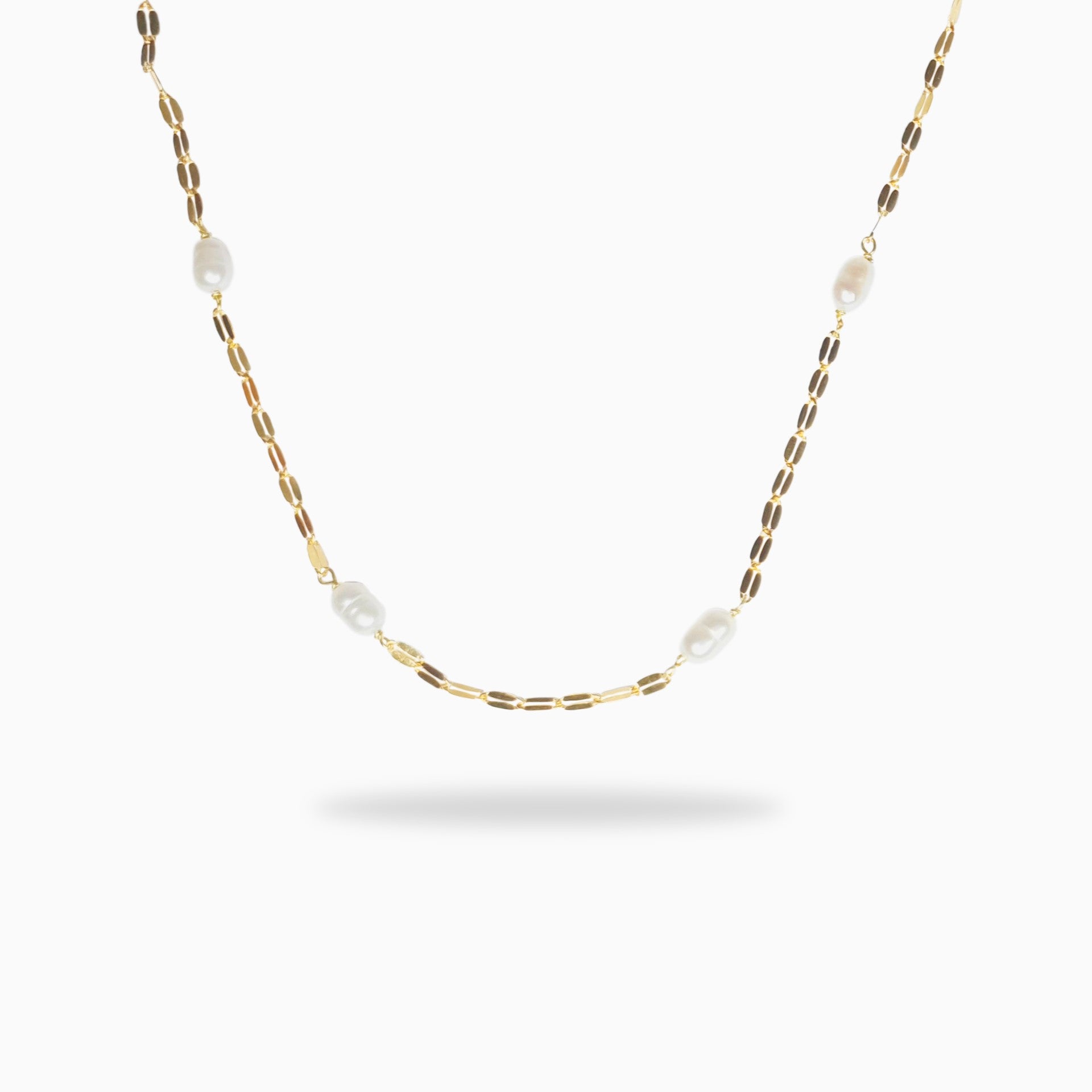 Collana di perle coltivate in argento 925, placcata in oro giallo